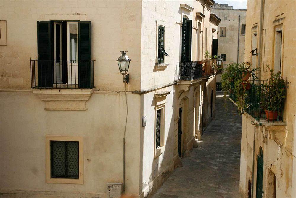 Sacre Bleu Apartments Lecce Luaran gambar