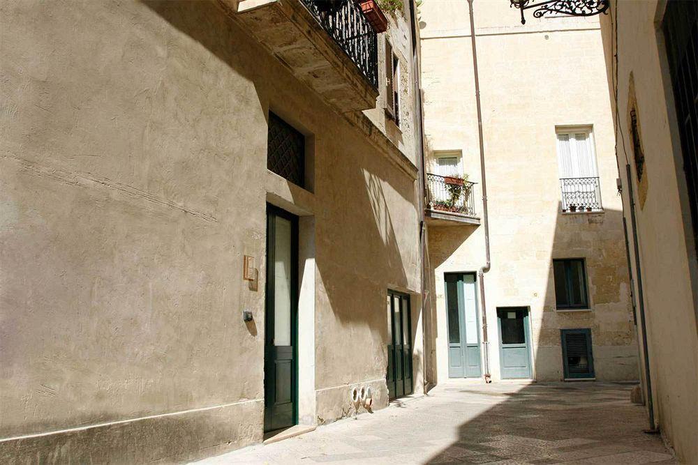 Sacre Bleu Apartments Lecce Luaran gambar