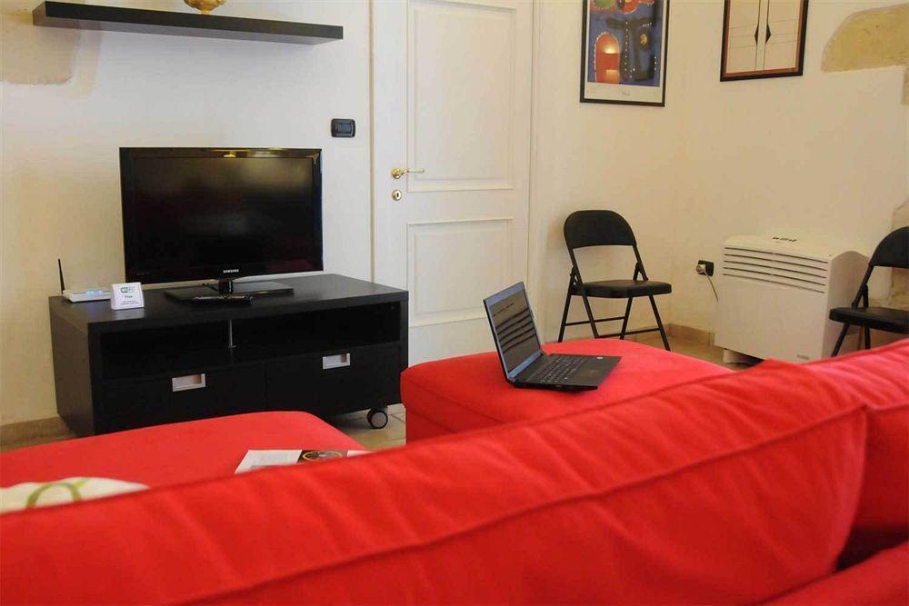Sacre Bleu Apartments Lecce Luaran gambar