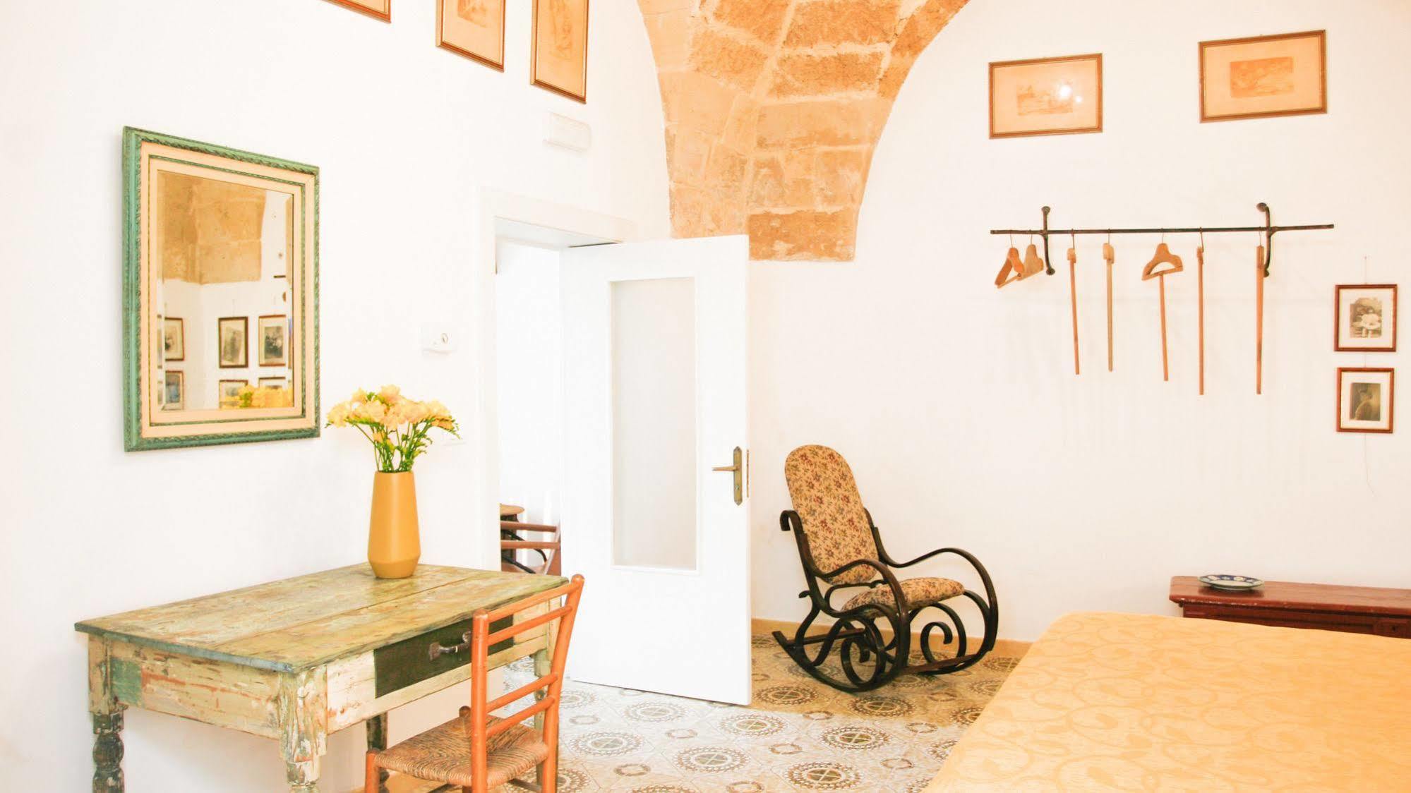 Sacre Bleu Apartments Lecce Luaran gambar
