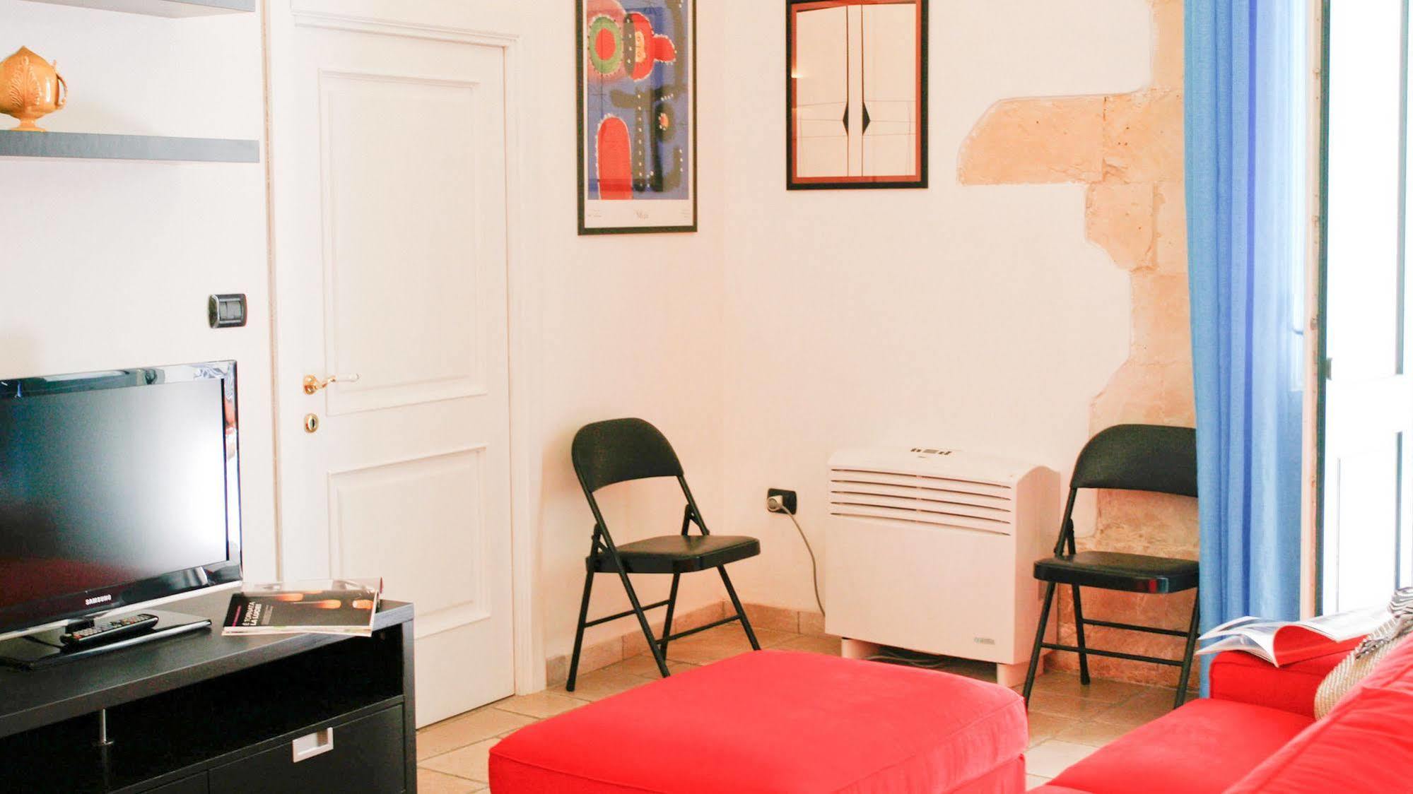 Sacre Bleu Apartments Lecce Luaran gambar
